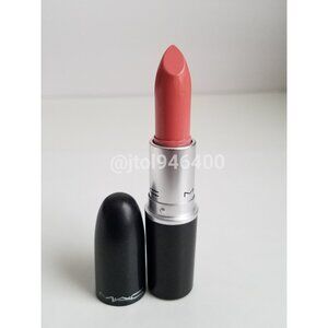 Mac Spotight Lipstick